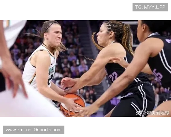 WNBA第一中锋怒砍30+18，震撼全场的惊艳表现